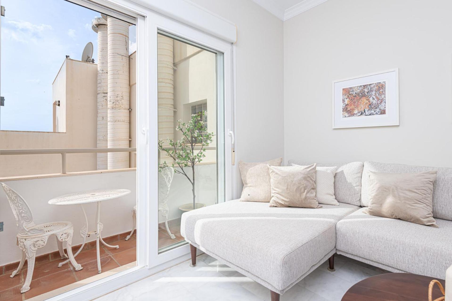 Apartamento Metropolitan In By Solaga Homes