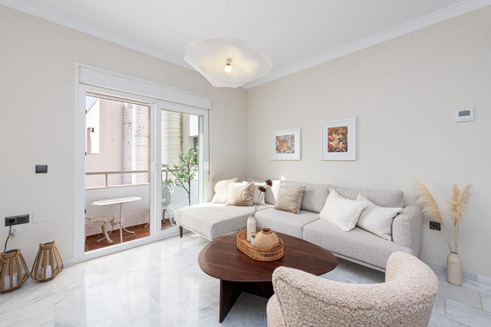Apartamento Metropolitan In By Solaga Homes *
