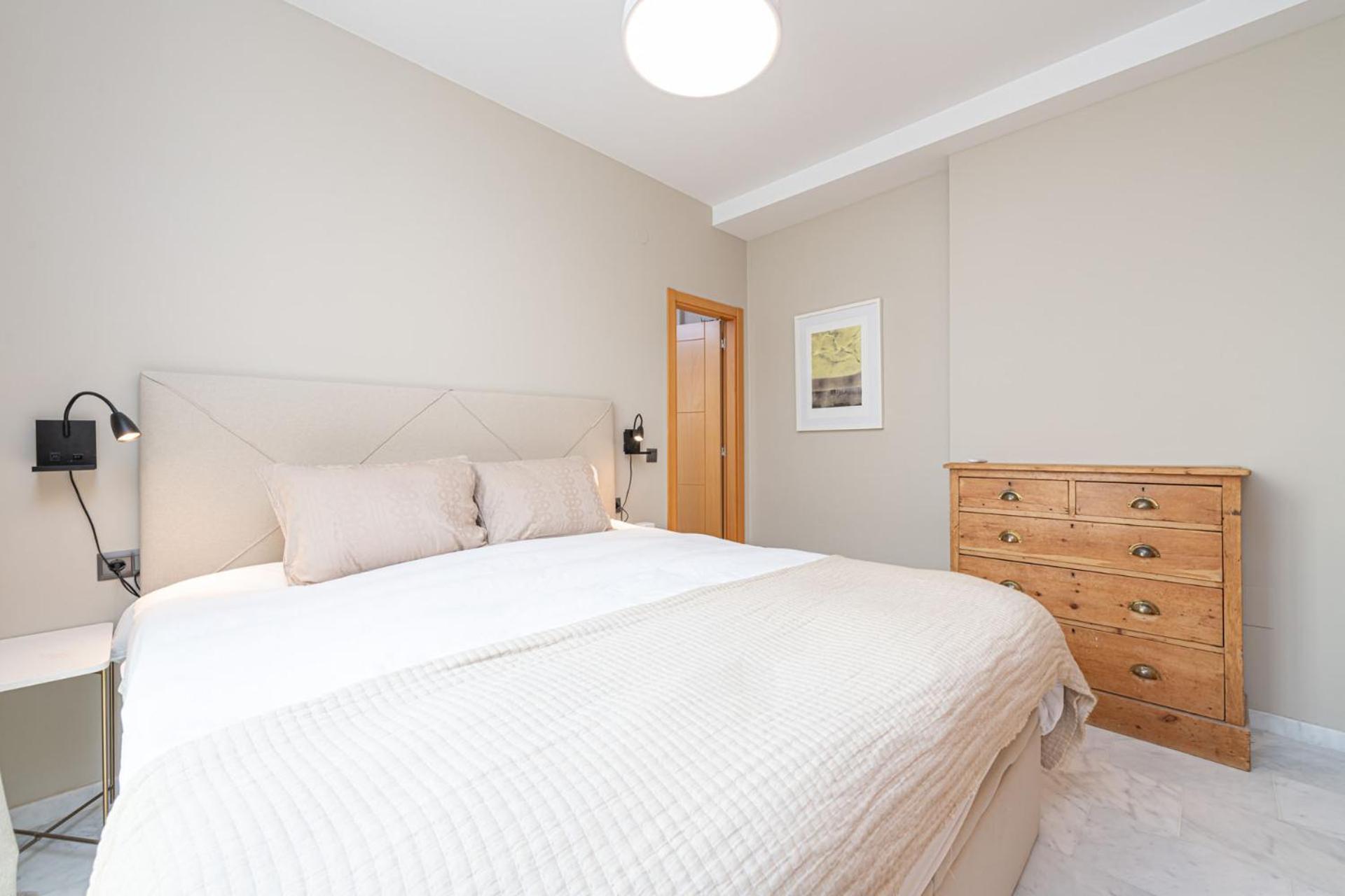 Metropolitan In By Solaga Homes * Málaga